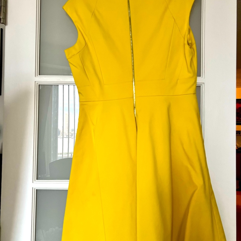 Stunning Karen Millan summer dress in sunshine yellow.  Uk size 14/US size10/EU4